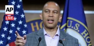 LIVE: Hakeem Jeffries holds a press conference