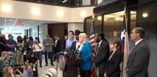 Congress Members, Harris County DA Demand Answers in ICE Shooting of Lorenzo Salgado Araujo