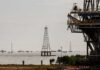 Trump Claims Major U.S. Control of Venezuelan Oil Venezuela Oil Deal Raises Questions Over US Role